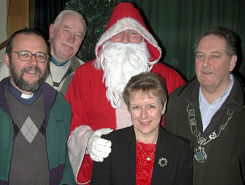 026 Santa & Dignitaries 2.jpg